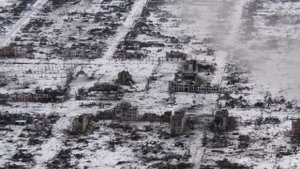 Марьинка - идут позиционные бои в центре города, 02.2023