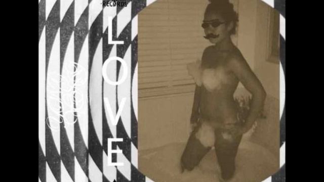 Yong Yong - Track 3 смотреть онлайн