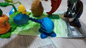 2 серия игры plants vs zombies .