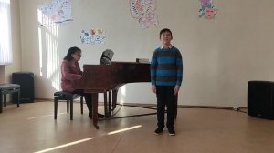 " Мой щенок " муз. Ю. Чичикова, 
сл. П.Синявского 
( исполняет Шевченко Данил)