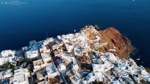 Остров спокойствия: Погружение в красоту Санторини 🌊❤️