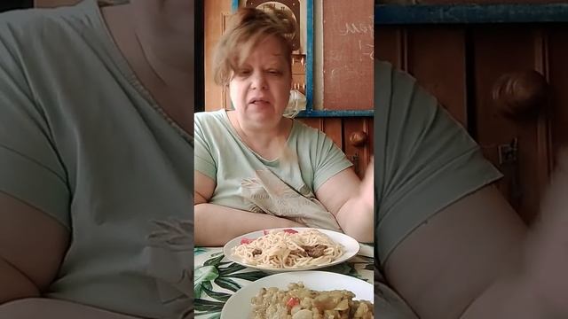 МУКБАНГ   МИНИ