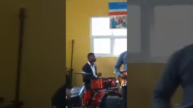 Je ne sais pas le jour. # sr yvrance # Eglise de Dieu rock solide смотреть онлайн