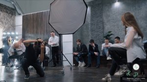 Как проходят фотосессии для выпускников 9-11 класса в студии