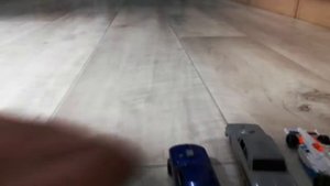 Тишка с детьми и Машинки Hot Wheels