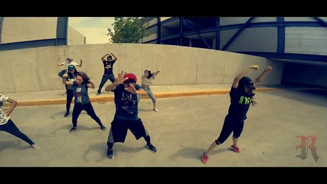 I Bet #Chris Brown con #RDC смотреть онлайн