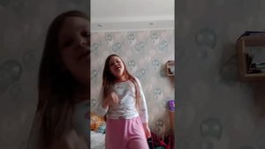 Ягода малинка оп оп оп!