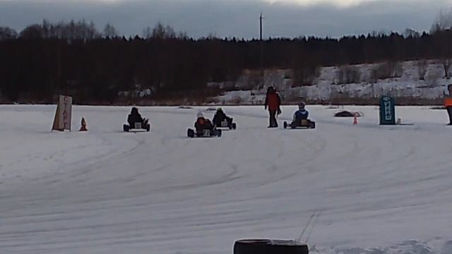 Картинг смотреть онлайн