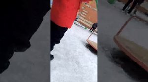 гуляем и покажу дур