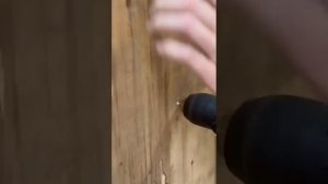 Сверло, которое не сверлит?: кукуруза в фанере