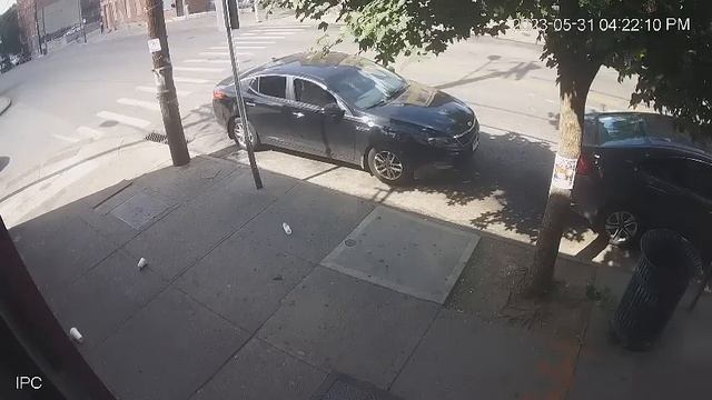 Police release video of drive-by shooting in OTR, photos of car suspected смотреть онлайн