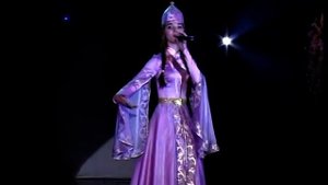 Адыгэ пщынэ- Азида Миш