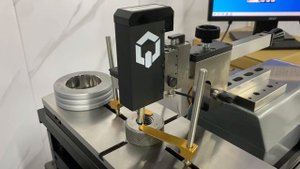 Измерение резьбового кольца на горизонтальном длиномере