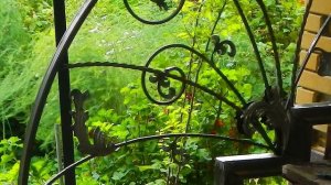 Как сделать крыльцо  Кованые перила и ступени из ДПК  How to make a porch