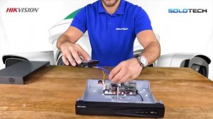 Installeren van een WesternDigital Purple 2 Tb HDD in de DS-7604NI-K1/4P NVR van Hikvision