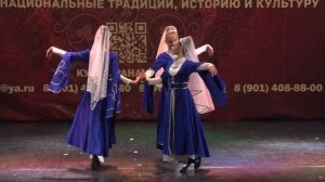 Чеченский девичий танец - Зама. Кавказские танцы Мытищи