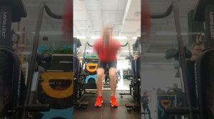 Приседания. Почти 500. Ускоренно.