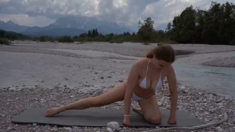 бикини йога 💟