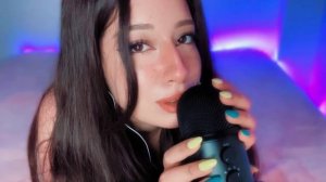 ASMR Kissing and breathing
