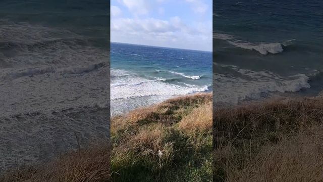 Анапа 15.02.2025
немного штормового
моря.
