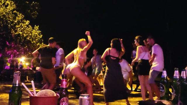 Phi Phi Nightlife - Parties, Bars, Clubs, Beachs and More | Krabi 2024 | смотреть онлайн