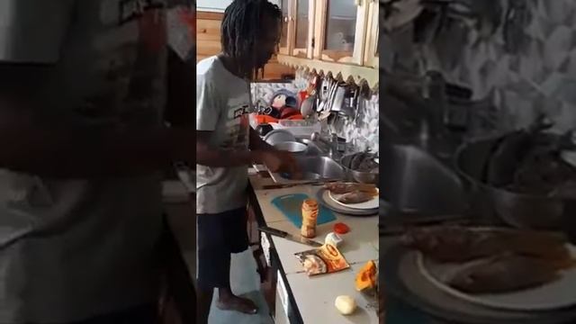 Brian's Beach House Steam Fish Part 2 смотреть онлайн