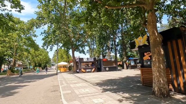 2. Солнечный остров в Краснодаре летом