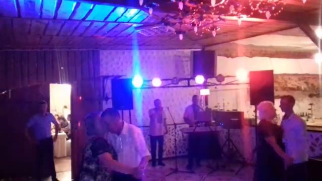 ГУРТ ''ВЕСЕЛІ КУМИ '' 0977773039 смотреть онлайн