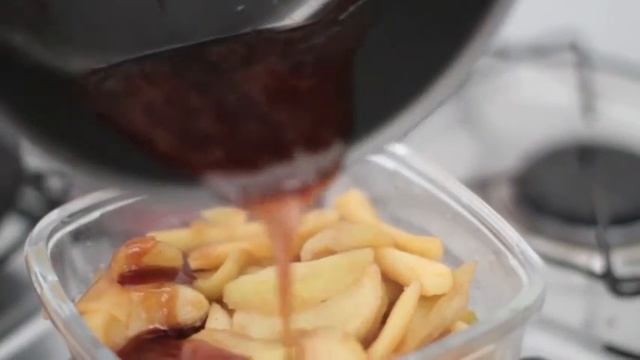 Edible English: Apple Pie (Episode 5) смотреть онлайн