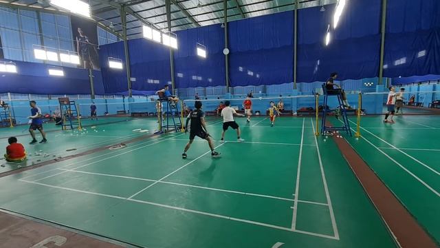 Acia & Apen VS Iwan & Gibson смотреть онлайн