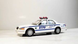 Масштабная модель автомобиля Ford Crown Victoria Police Interceptor от DeA)))в масштабе 1:43...из мо