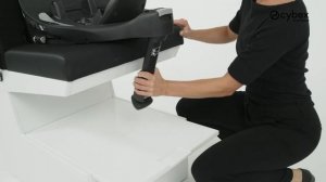Как снять сиденье Sirona T i-Size с Базы T CYBEX