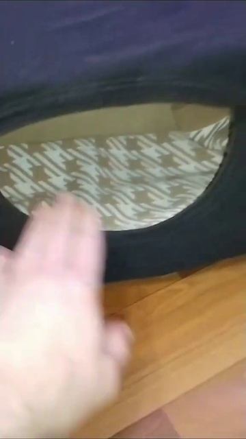 Самый дешевый кошачий домик из футболки и коробки смотреть онлайн