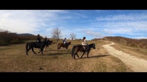 Конные прогулки на Красной поляне (Сухой Каньон)