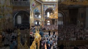 Благословенная Украина! Свято-Успе́нская Поча́евская Ла́вра (5 августа 2024 года). Символ веры.