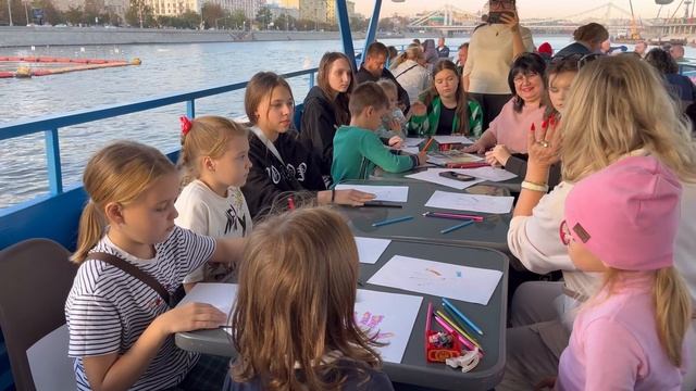 Прогулка на теплоходе с выездным мастер классом. Для семей Выхино – Жулебино бесплатно.