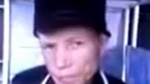 Шнырь запалился когда теребил пипирку!