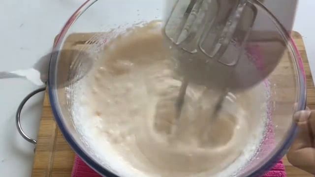 Easy Vanilla Sponge Cake Without Oven Recipe// Basic Sponge Cake