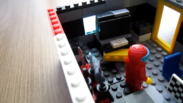 Обзор МИНИ ДОМИКА из LEGO смотреть онлайн