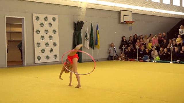 Воронецька Маша 2009 обруч смотреть онлайн