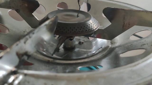 ТУРИСТИЧЕСКИЙ ГАЗОВЫЙ БАЛОН. ОРАНЖЕВОЕ ПЛАМЯ?🔥😱ЧТО ДЕЛАТЬ?! смотреть онлайн