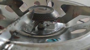 ТУРИСТИЧЕСКИЙ ГАЗОВЫЙ БАЛОН. ОРАНЖЕВОЕ ПЛАМЯ?🔥😱ЧТО ДЕЛАТЬ?!