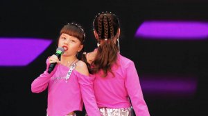 "Героем Стану" Смирновы Ксения и Александра
концерт в Гостином дворе г.Москва