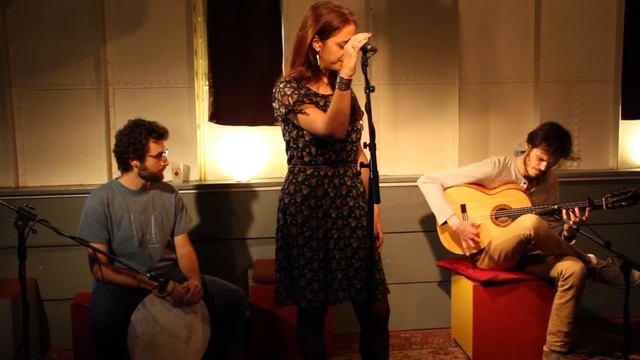 Al'mira à la Péniche Anako (Teaser) смотреть онлайн