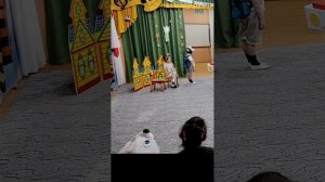 Сценка по ПДД группа "Рябинка"