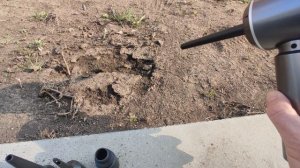 Пылесос-воздуходувка - мощность выдувания, пример на обдуве земли