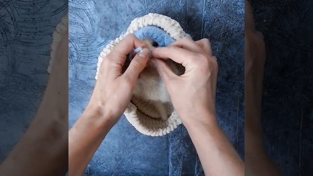 Вязаные спицами котята