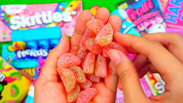 Yummy Candy With OREO, Chupa Chups, Surprise Toys Opening ASMR смотреть онлайн