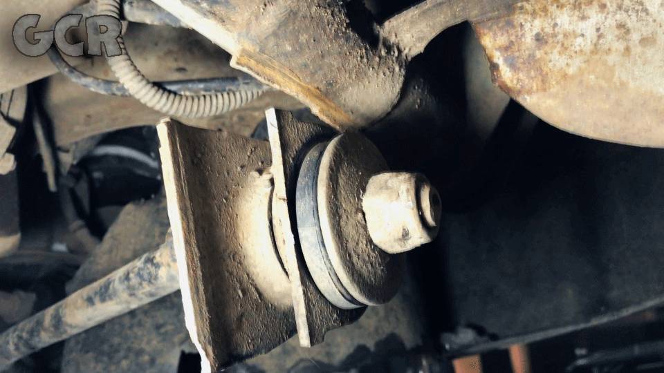 Жесть на СТО. Будни в гараже#13.Оторвало балку ваз 2110...Приварили балку к лонжеронам ваз 2112. смотреть онлайн