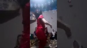 Срочна даромада бинед духтари точик шармандара голи мекунад  2021